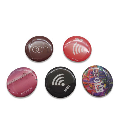 Substrato RFID del ANIMAL DOMÉSTICO en las etiquetas antis de epoxy de NFC del metal de la etiqueta 30m m del metal