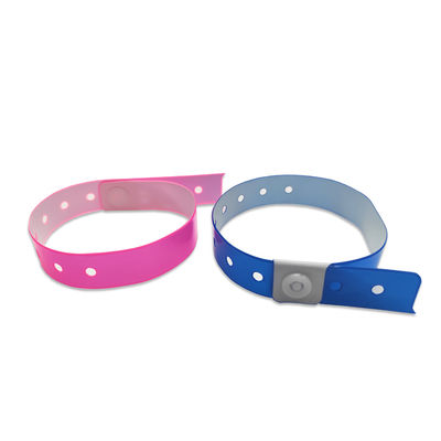 Modifique la pulsera de la etiqueta para requisitos particulares de la pulsera RFID del PVC del RFID con muchos colores