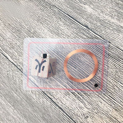 SI final brillante Smart Card RFID de la tarjeta dual híbrida de la frecuencia de la frecuencia ultraelevada