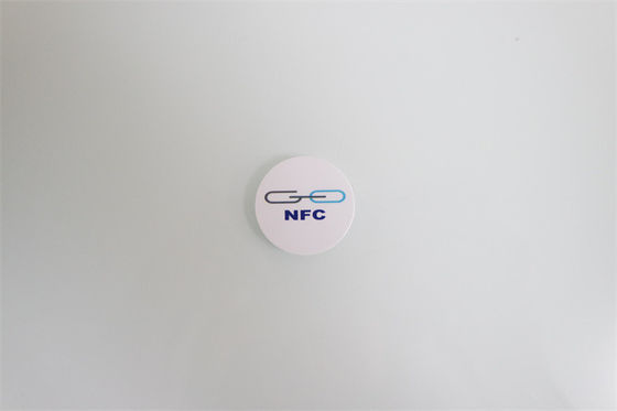 Frecuencia plástica de la tarjeta 213 13.56mhz de NFC RFID del ISO 14443A CR80
