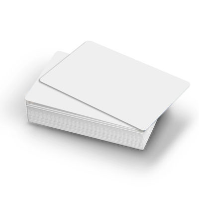 Tarjeta pasiva 860-960MHz ISO/IEC 18000-6C del RFID de la tarjeta blanca RFID de la frecuencia ultraelevada